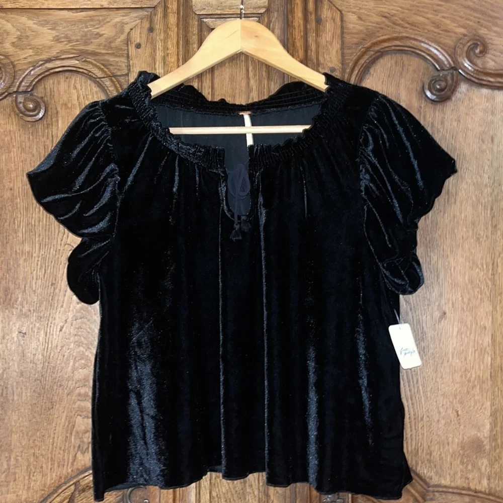 Free People Terese Velvet Ruffled Keyhole Tie Neck Short Puffed Sleeve T… - Picture 6 of 13